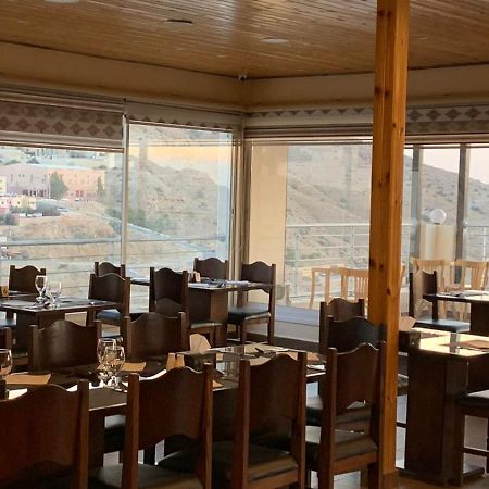 Shaqilath Hotel Wadi Musa Exterior foto